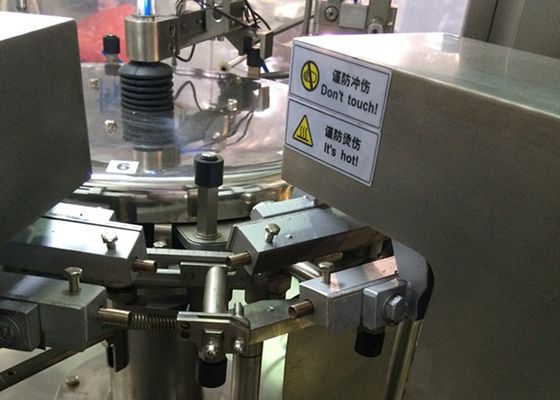 SUS 316L Auto Stehbeutel Verpackungsmaschine 5KW Drehverpackungsmaschine